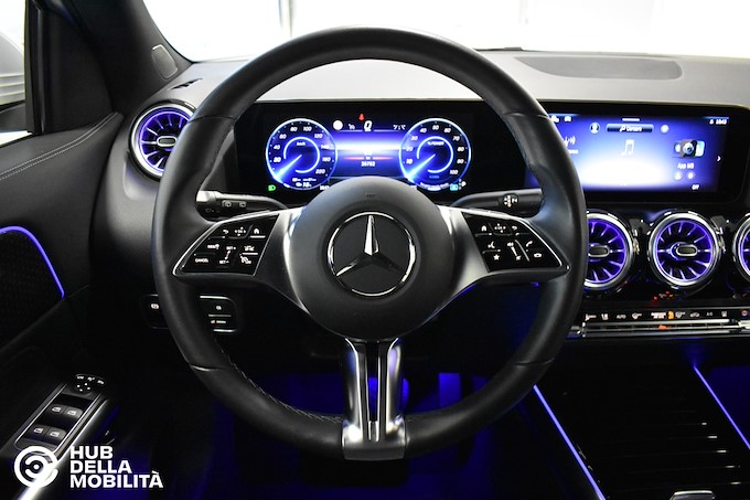 MERCEDES-BENZ EQA 250+ Progressive Advanced Plus